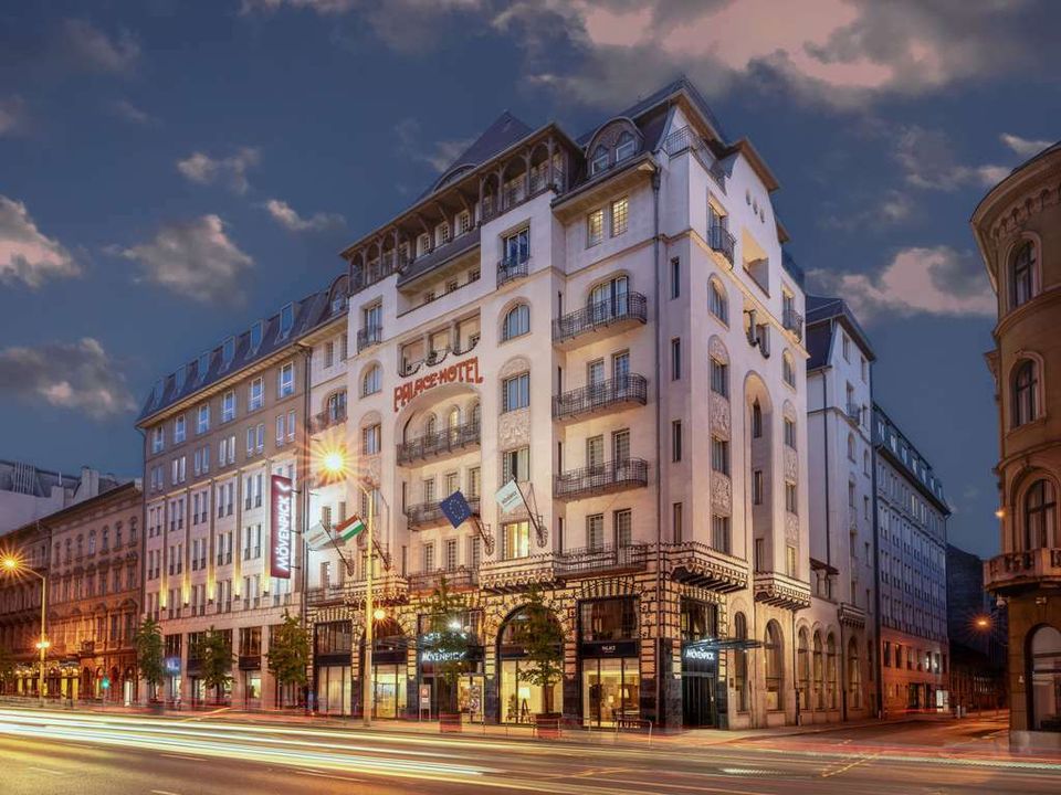 Mövenpick Hotel Budapest Centre Mövenpick Hotel Budapest Centre